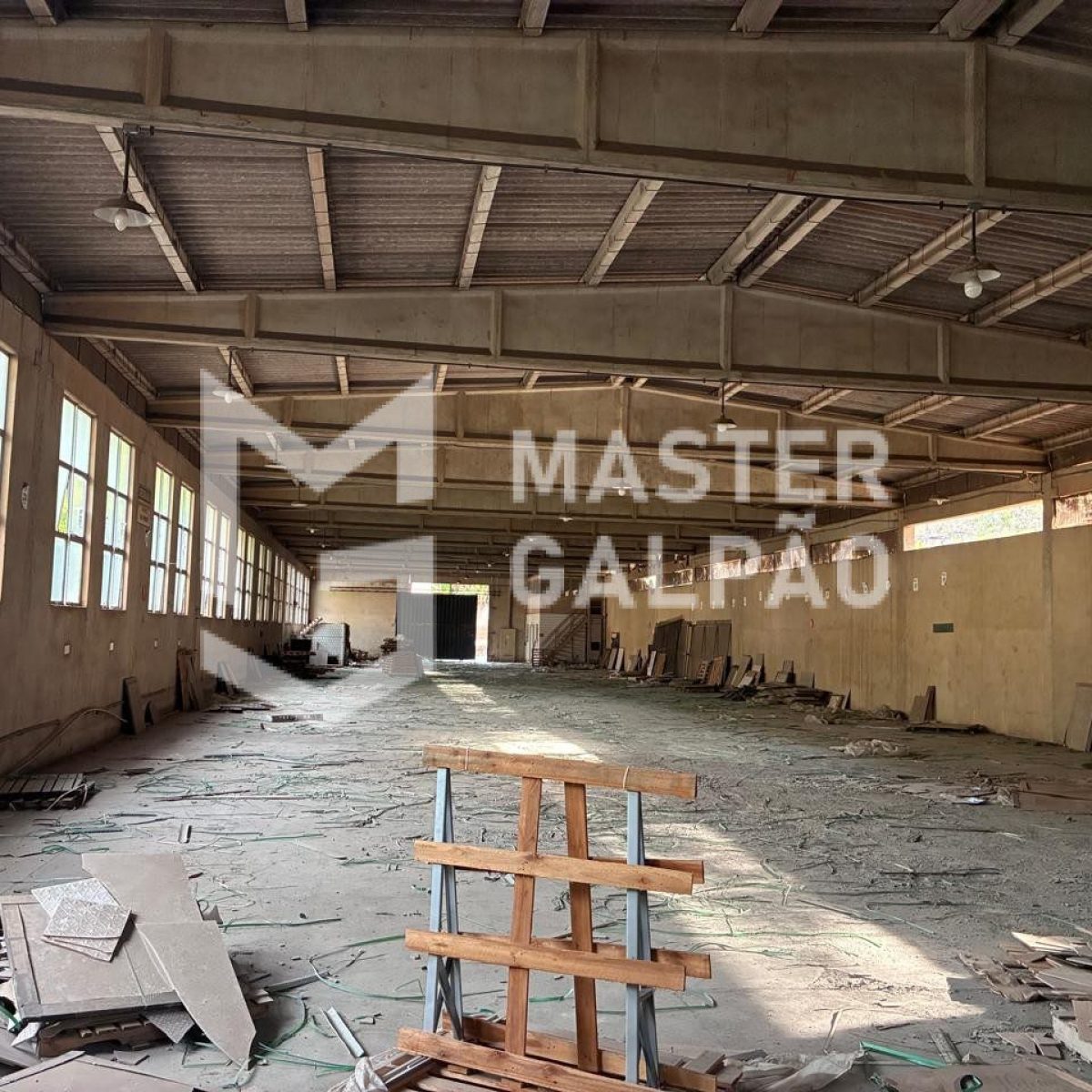 - Terreno Industrial com Galpão à Venda – 8.521m² em Belo Horizonte