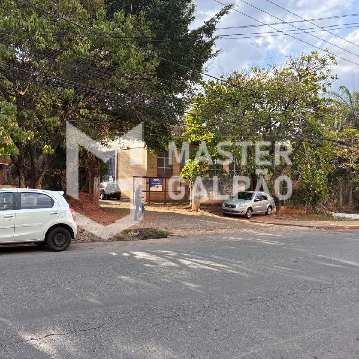 - Terreno Industrial com Galpão à Venda – 8.521m² em Belo Horizonte