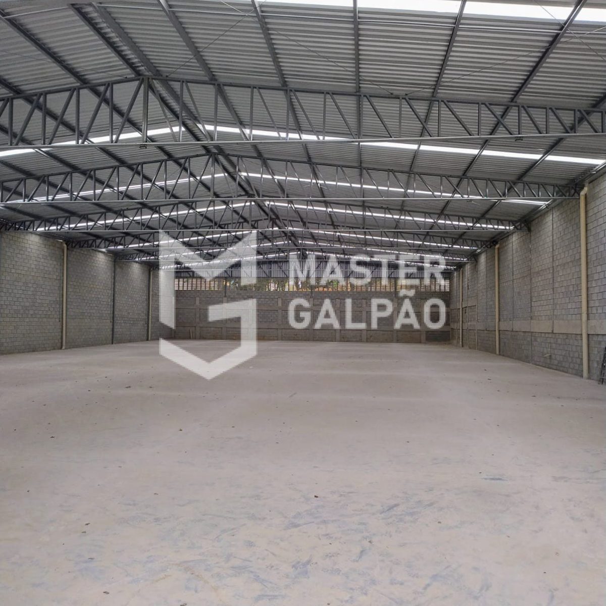 - Locação de Galpão com Estrutura para Alta Carga – Betim/MG