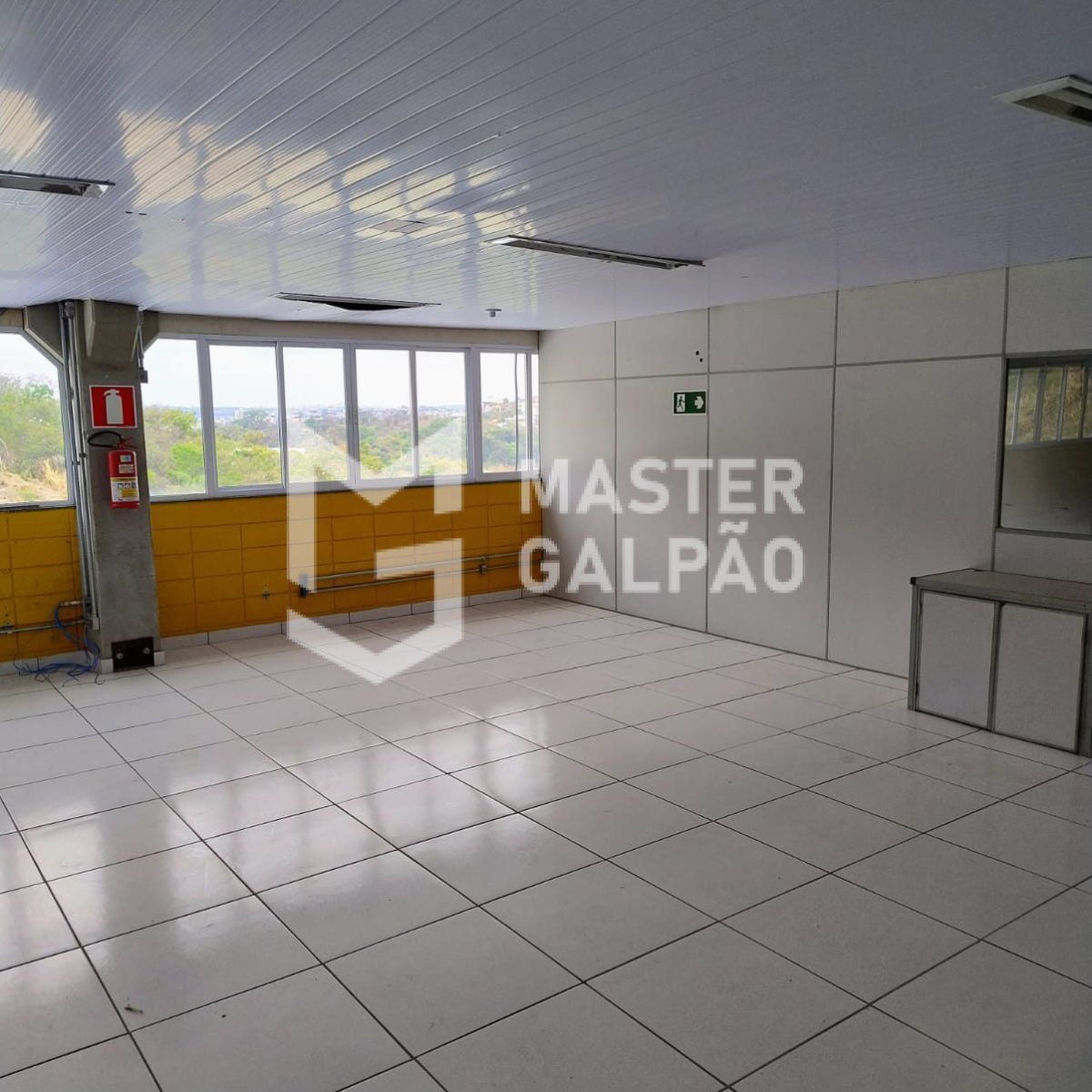 Galpão Bairro São Mateus, Contagem