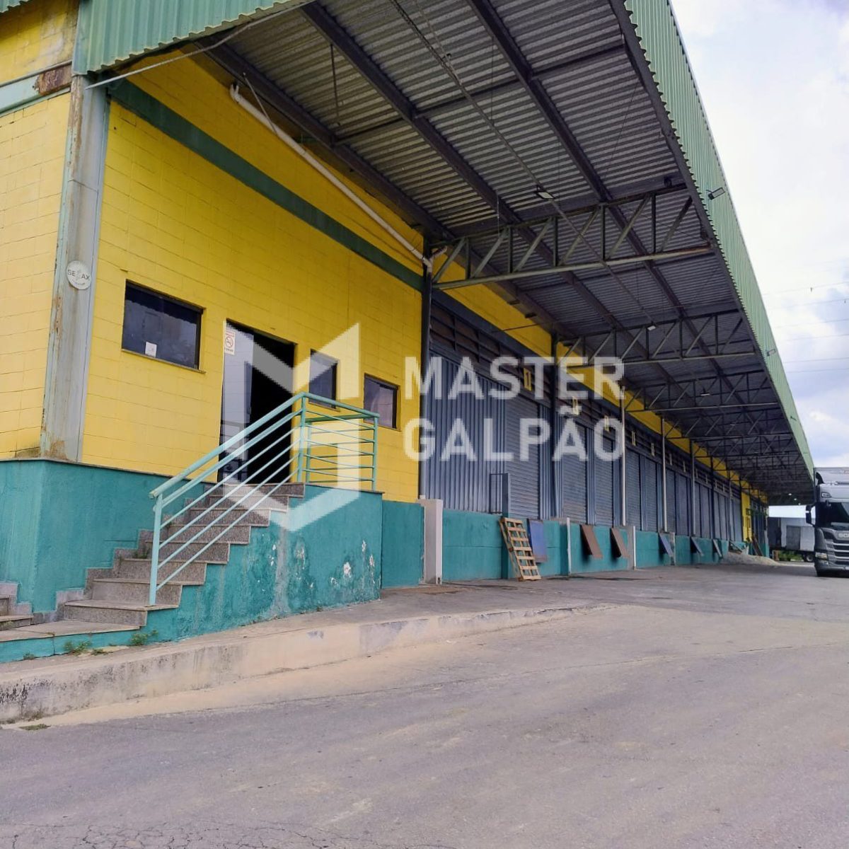 Galpão Bairro São Mateus, Contagem