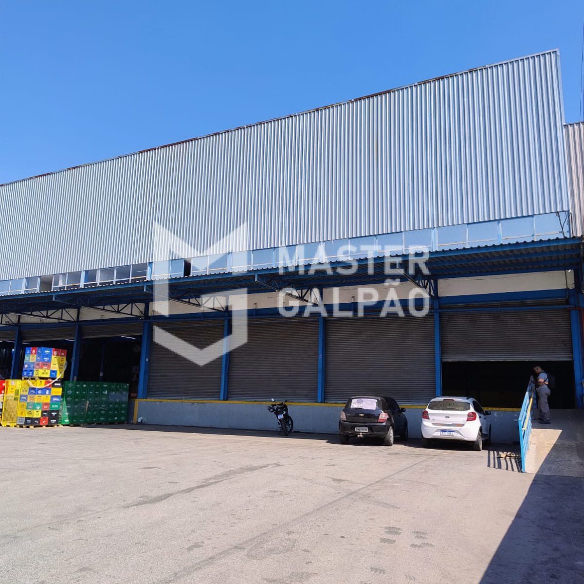 Galpão de 1.260m² com Docas Eletrônicas
