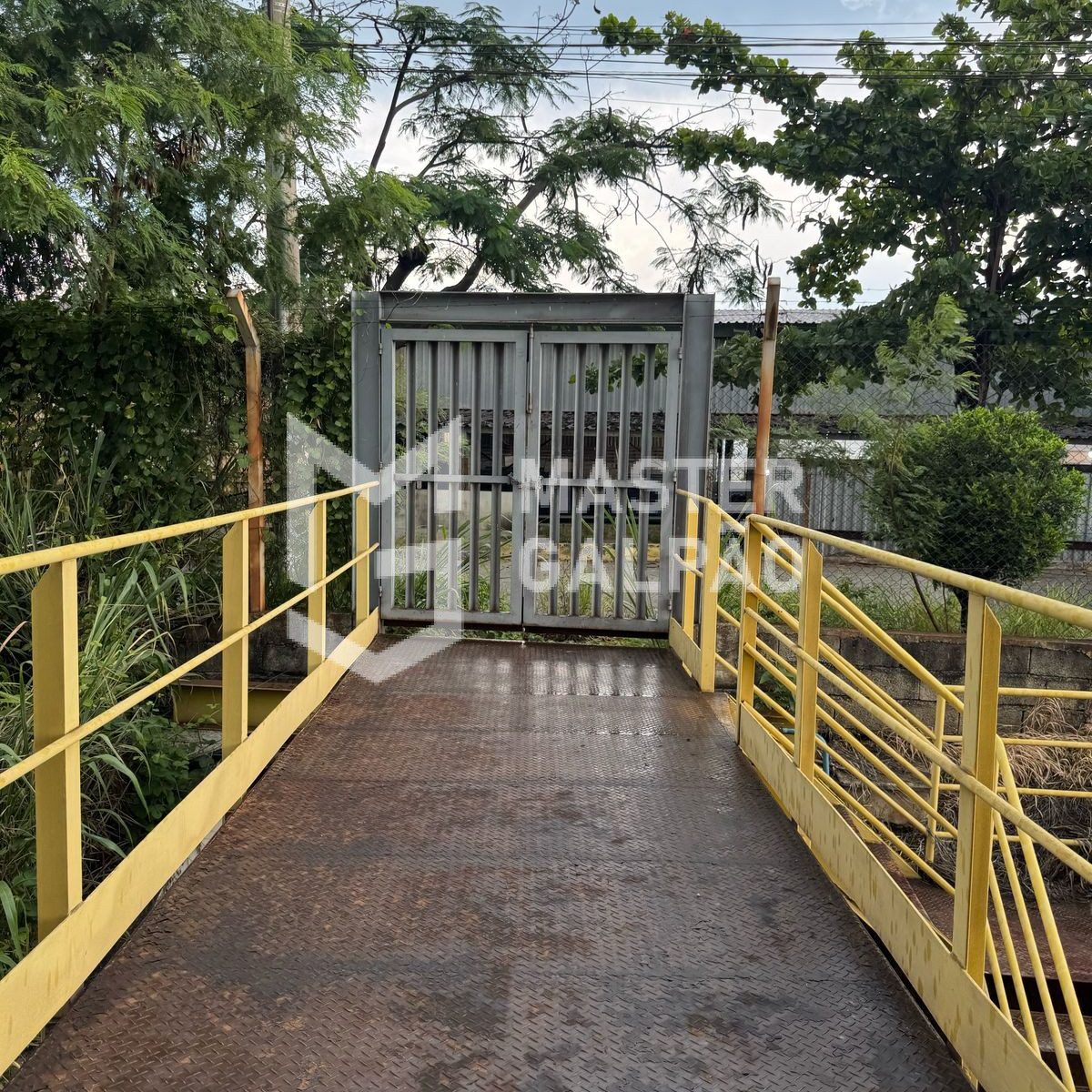 Galpão Industrial de 3.500m² com Pátio de 7.000m²