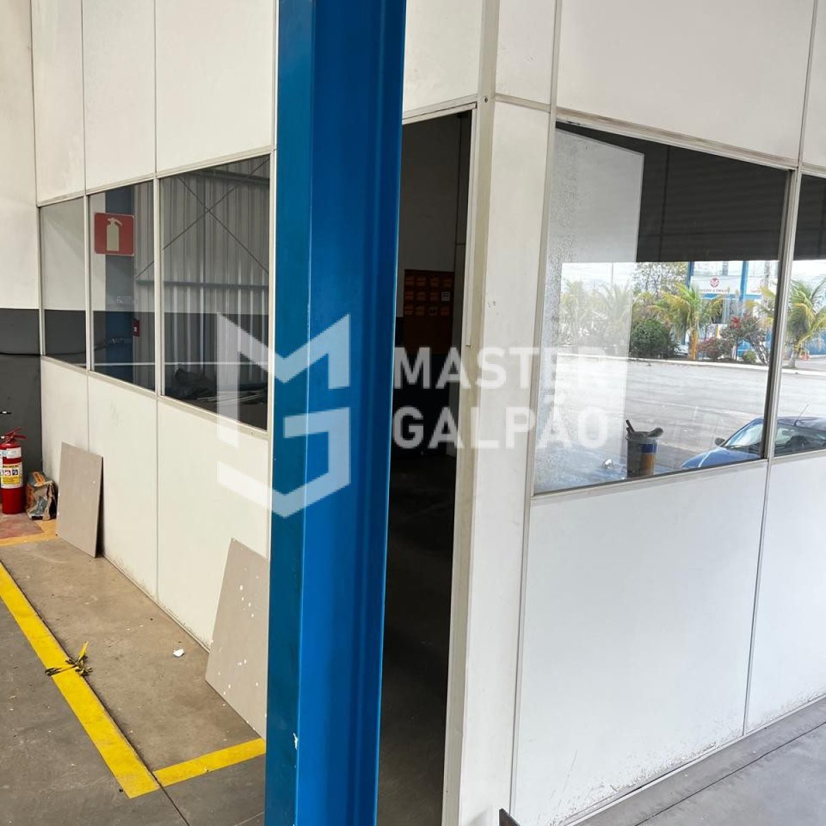 Galpão de 4.200m² para Locação – Condomínio Fechado