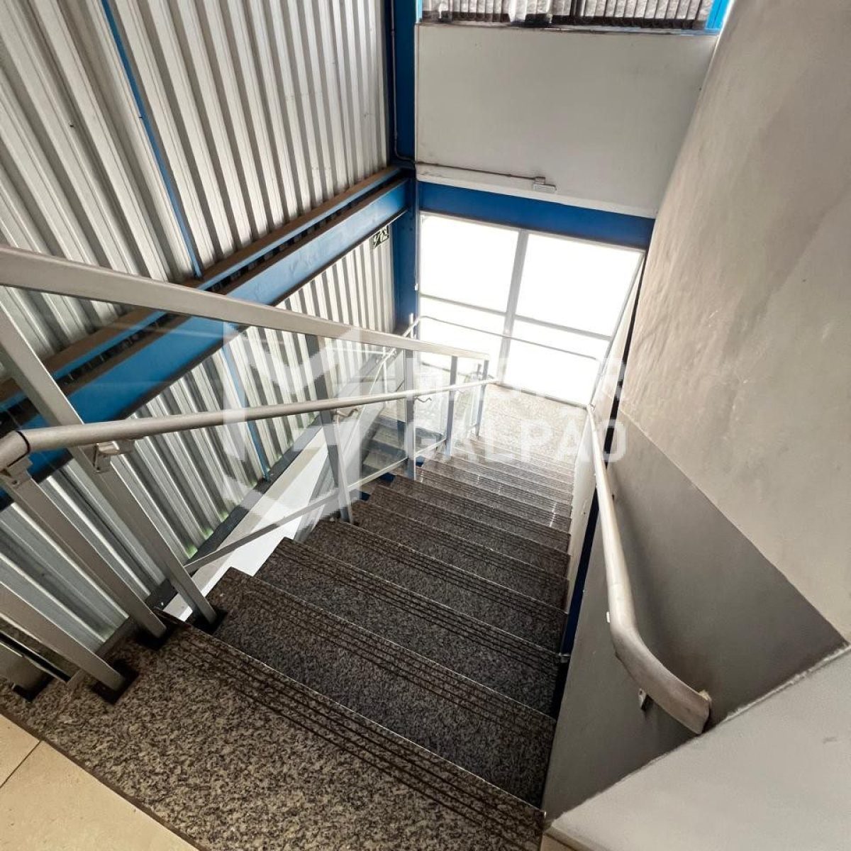 Galpão de 4.200m² para Locação – Condomínio Fechado