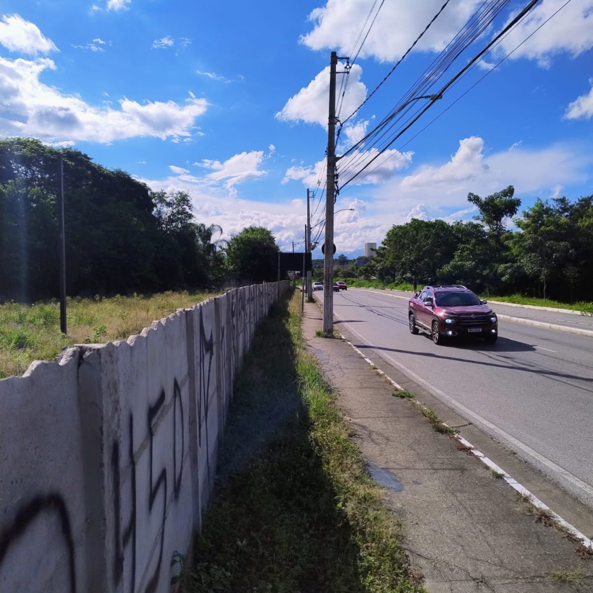 Terreno de 4.938m² em Frente ao SESI