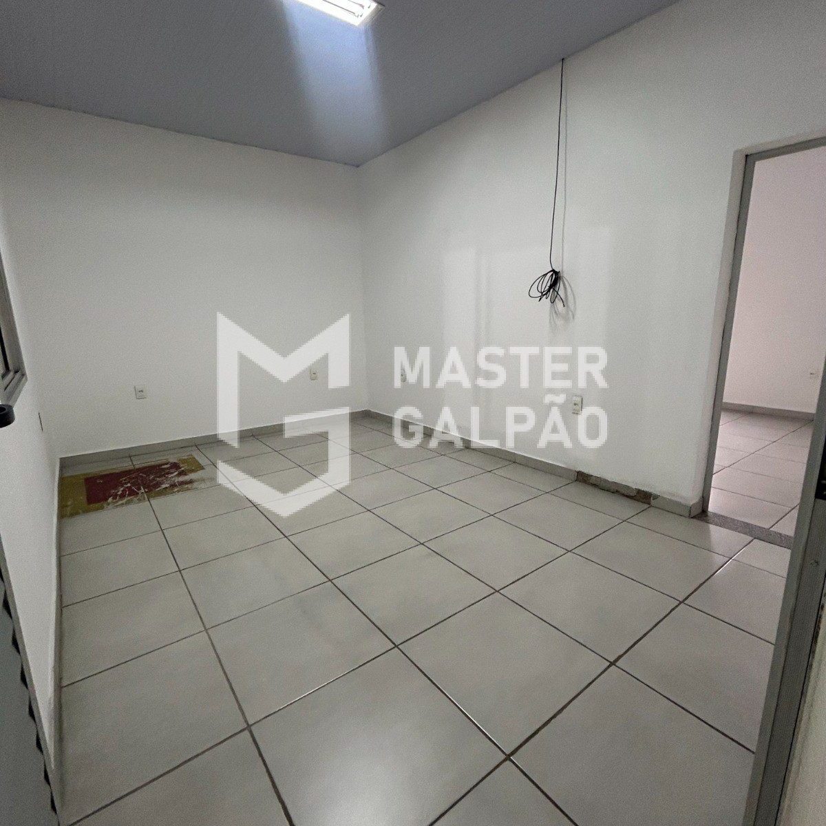 Galpão de 360m² para Alugar