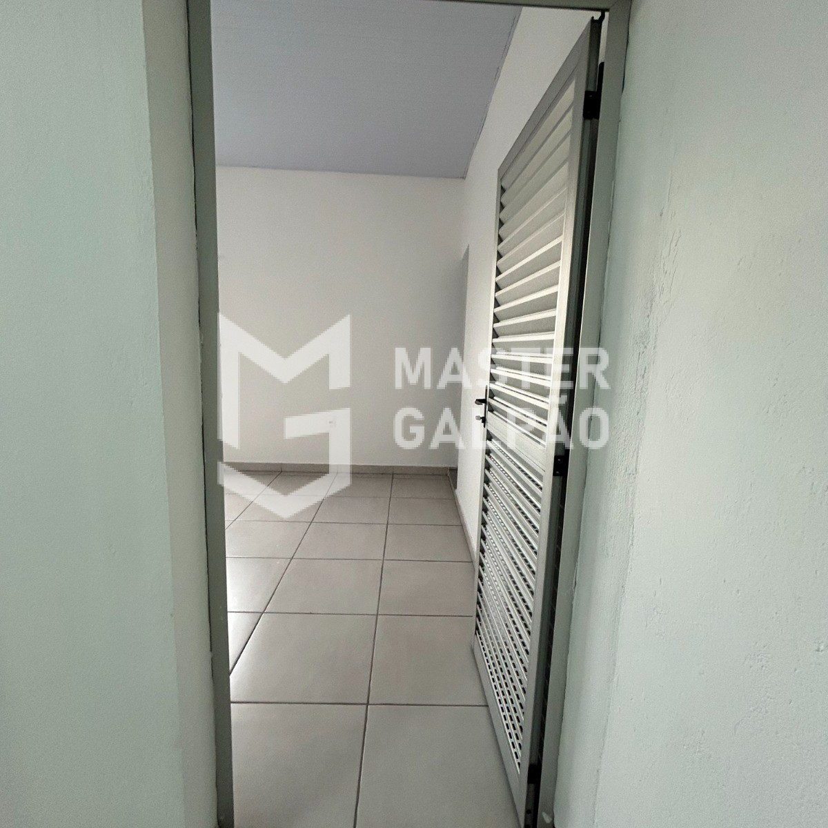 Galpão de 360m² para Alugar