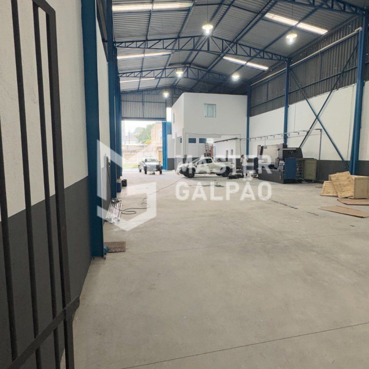 Galpão de 360m² para Alugar