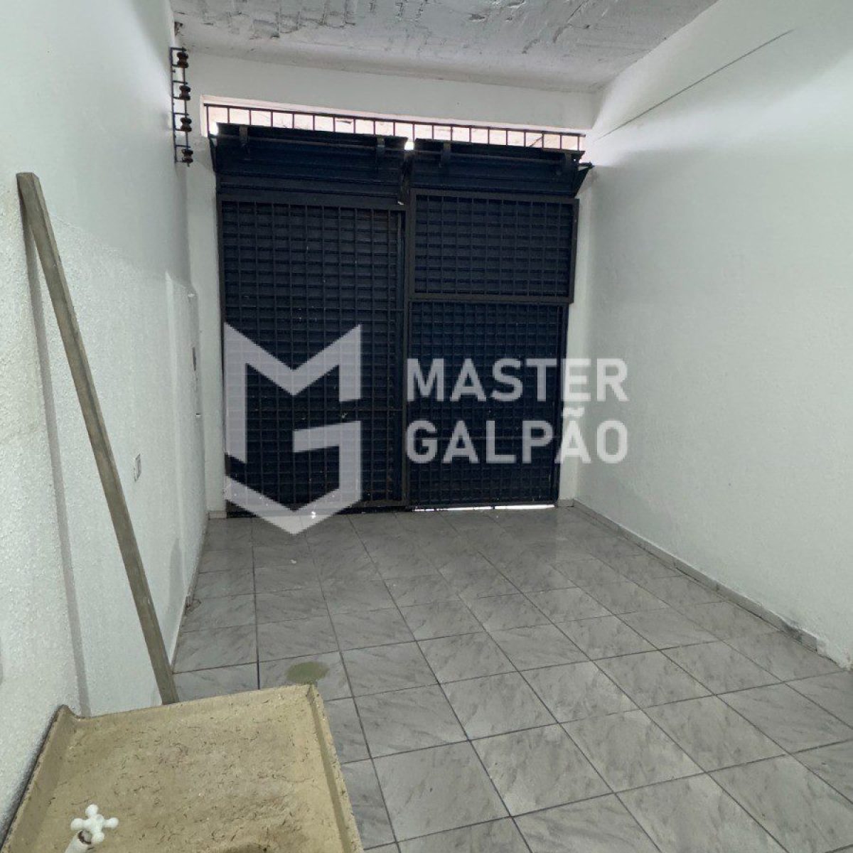Galpão de 360m² para Alugar