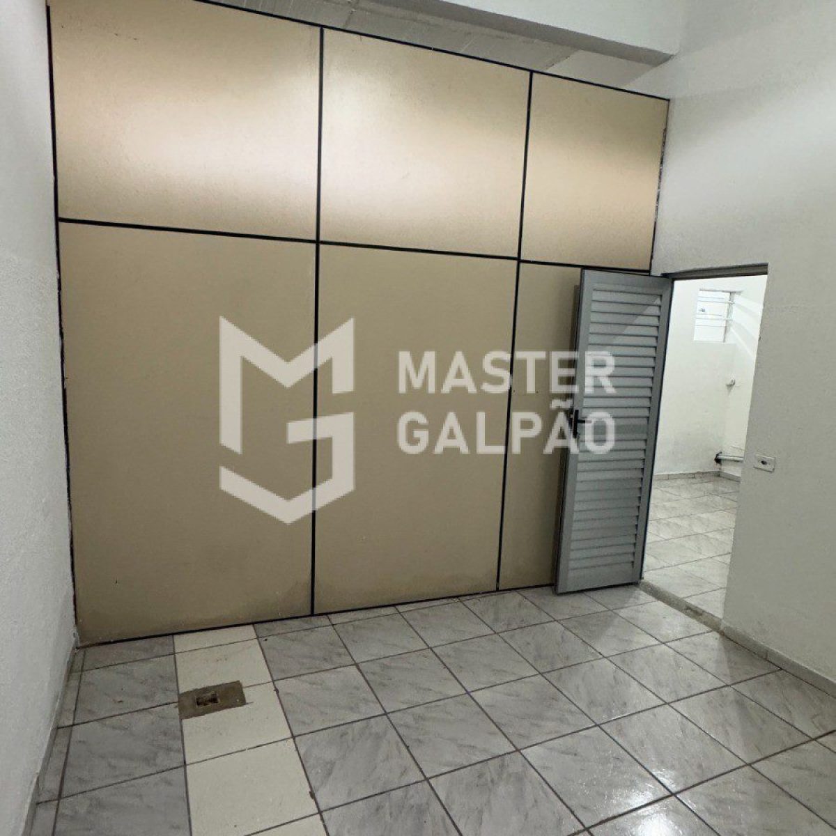 Galpão de 360m² para Alugar
