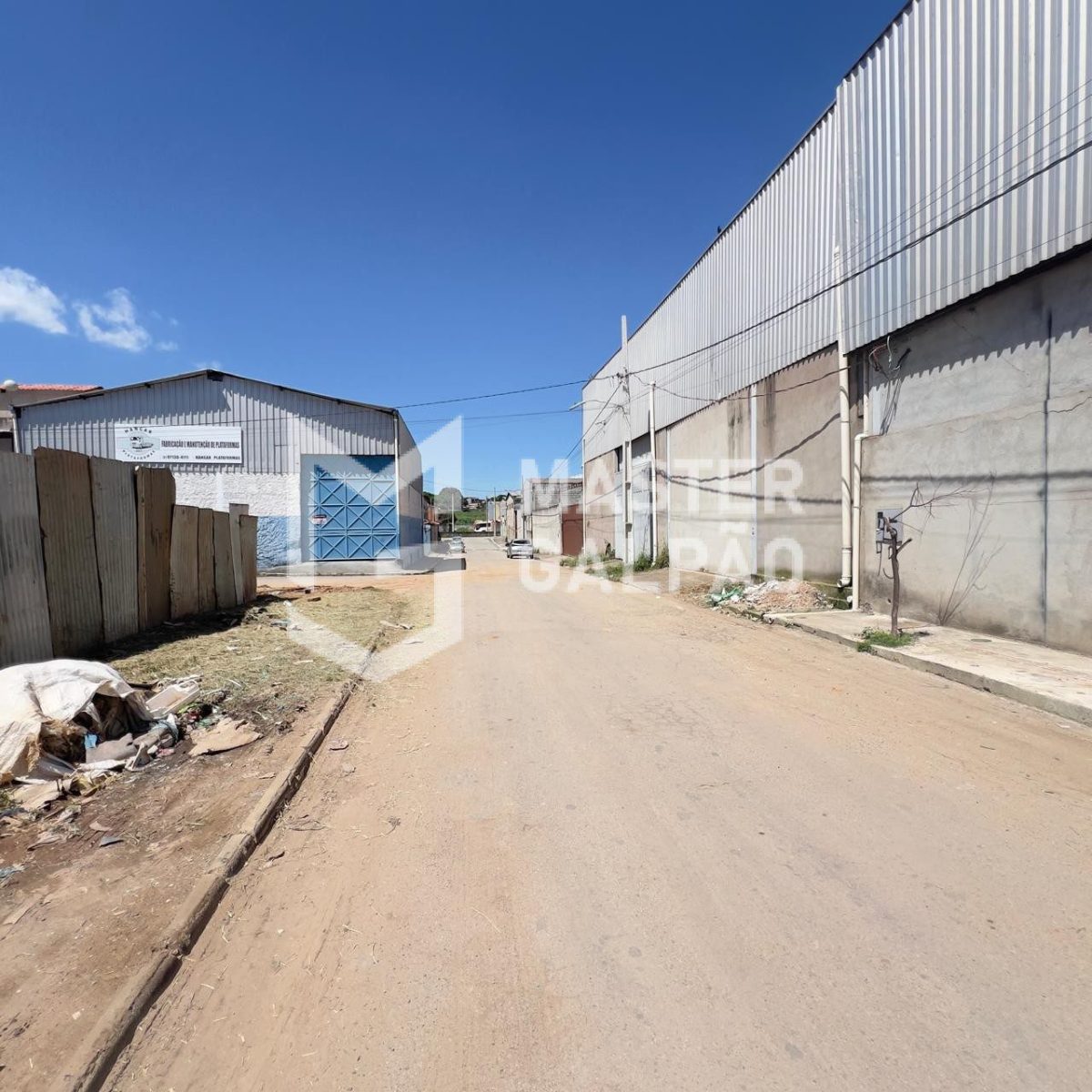 Galpão Industrial com Loja na Frente