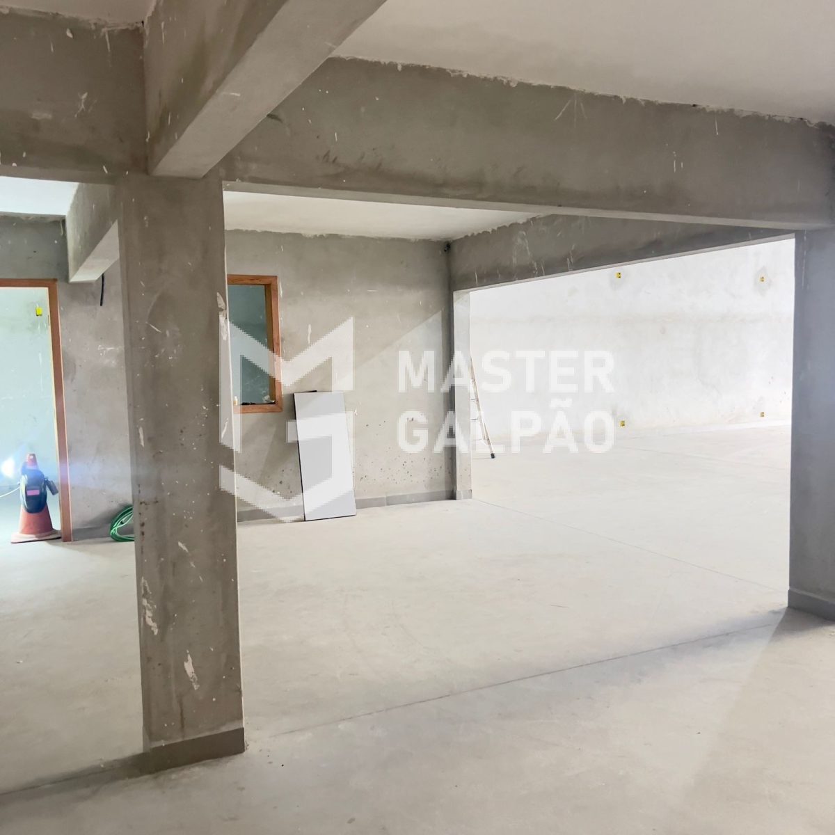 Galpão de 435m² para Alugar
