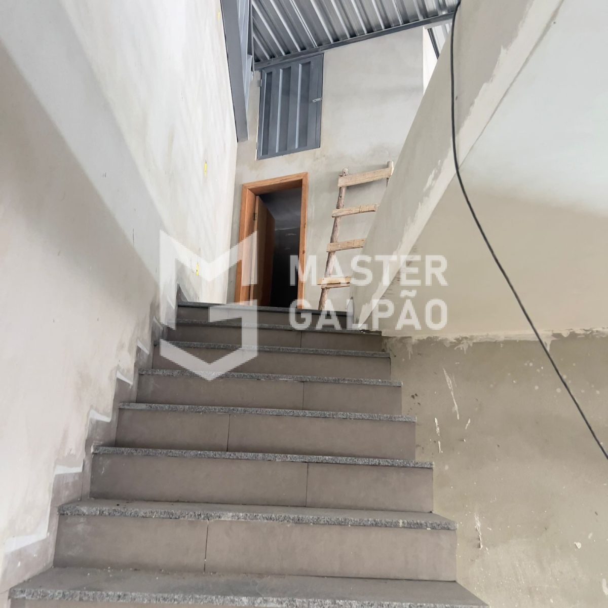 Galpão de 435m² para Alugar