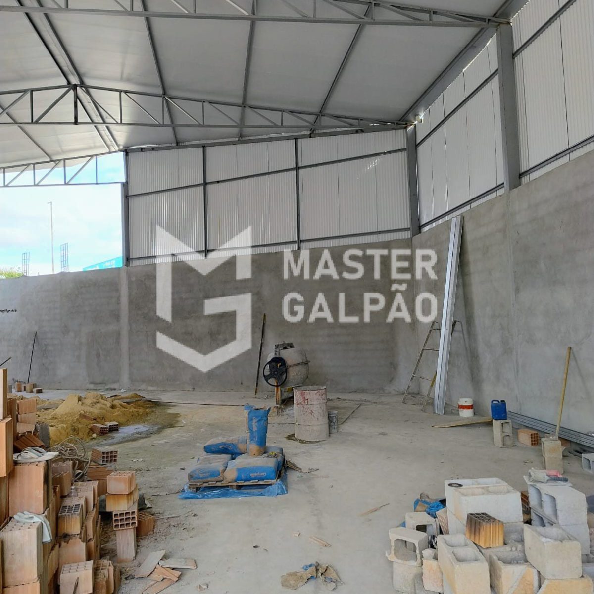 Galpão de 380m² para Alugar