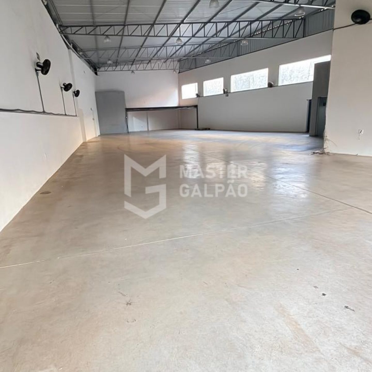 Galpão para Aluguel – 490m² | Padre Eustáquio – Igarapé/MG