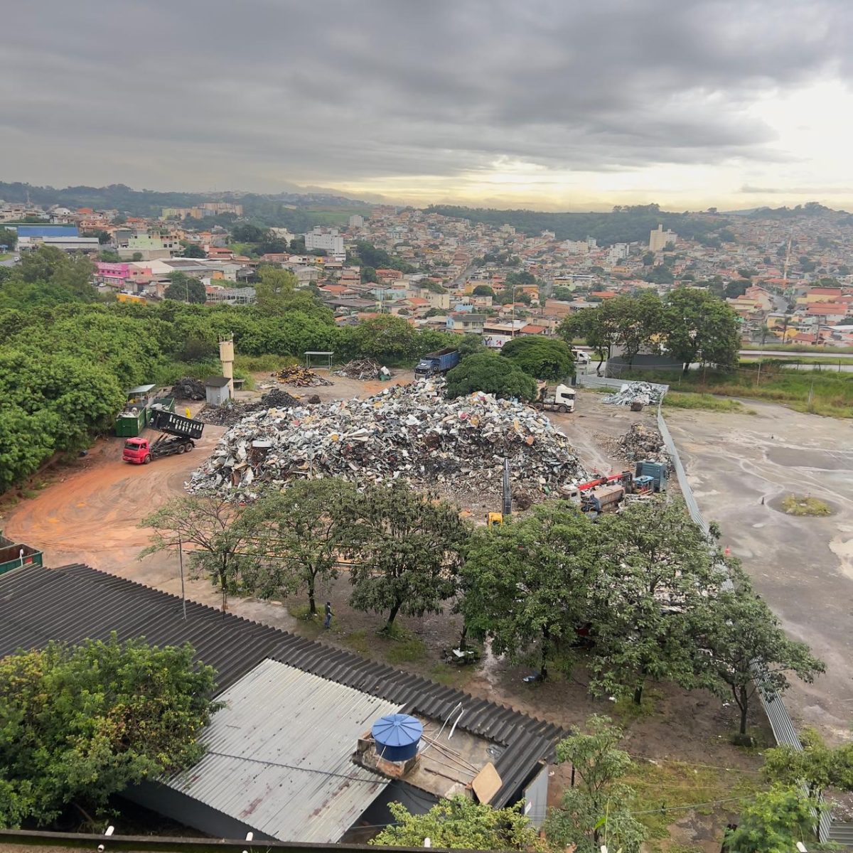 Área Comercial no Anel Rodoviário