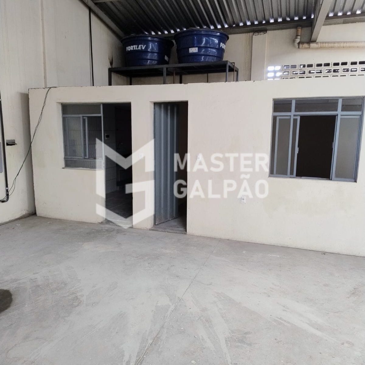 Galpão para Aluguel – 900m²