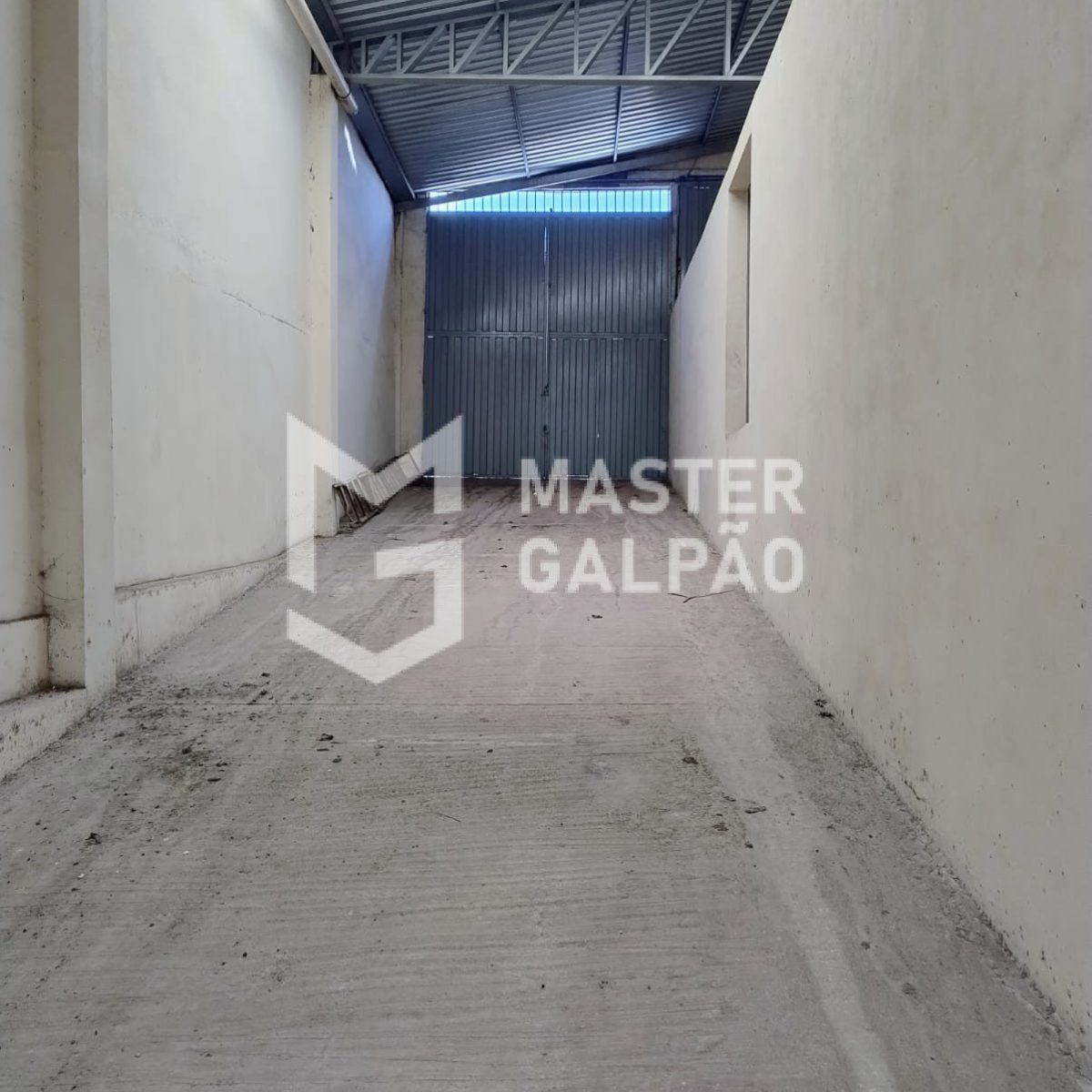 Galpão para Aluguel – 900m²