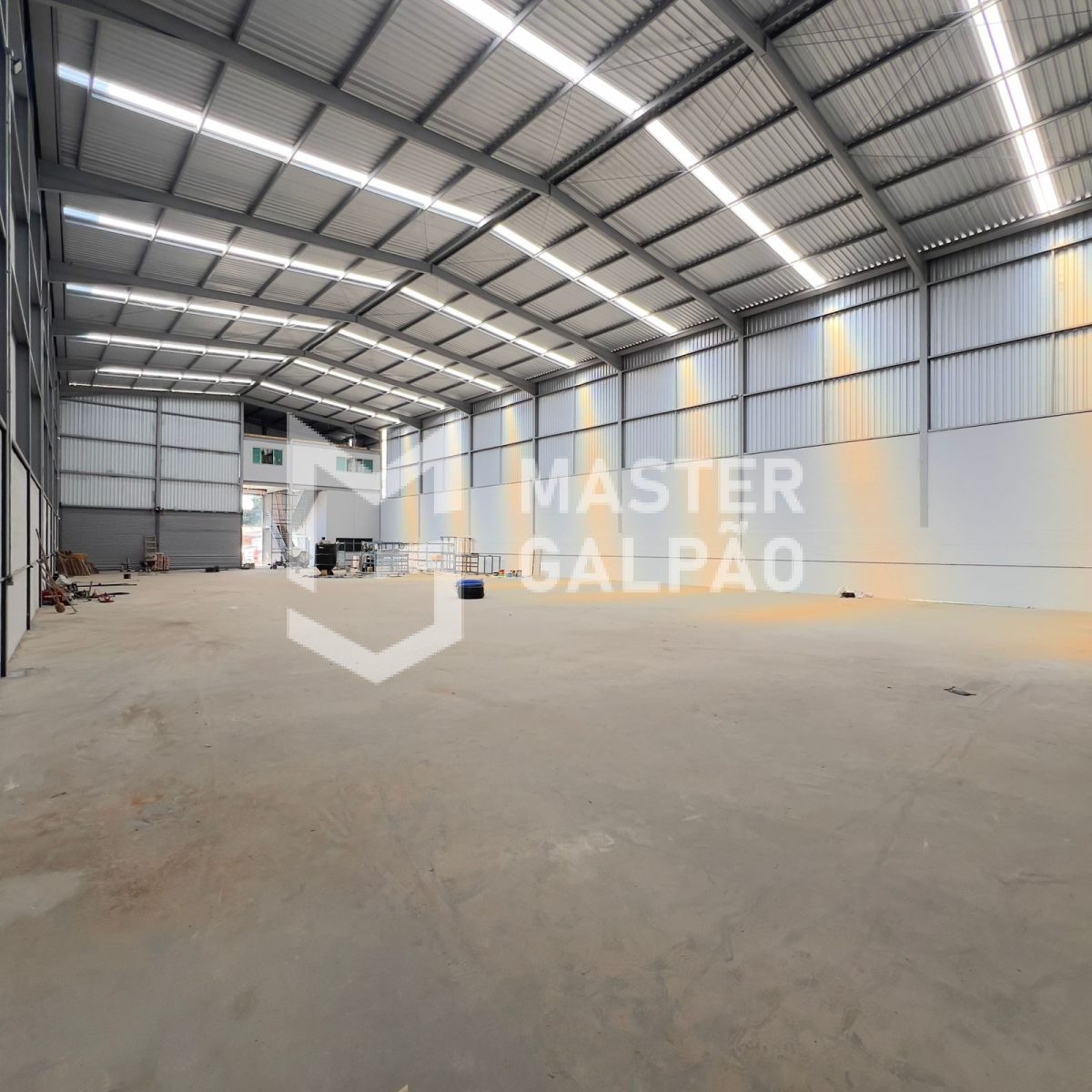 Galpão – 1.432m² com 2 docas Distrito Industrial Bandeirinhas – Betim/MG
