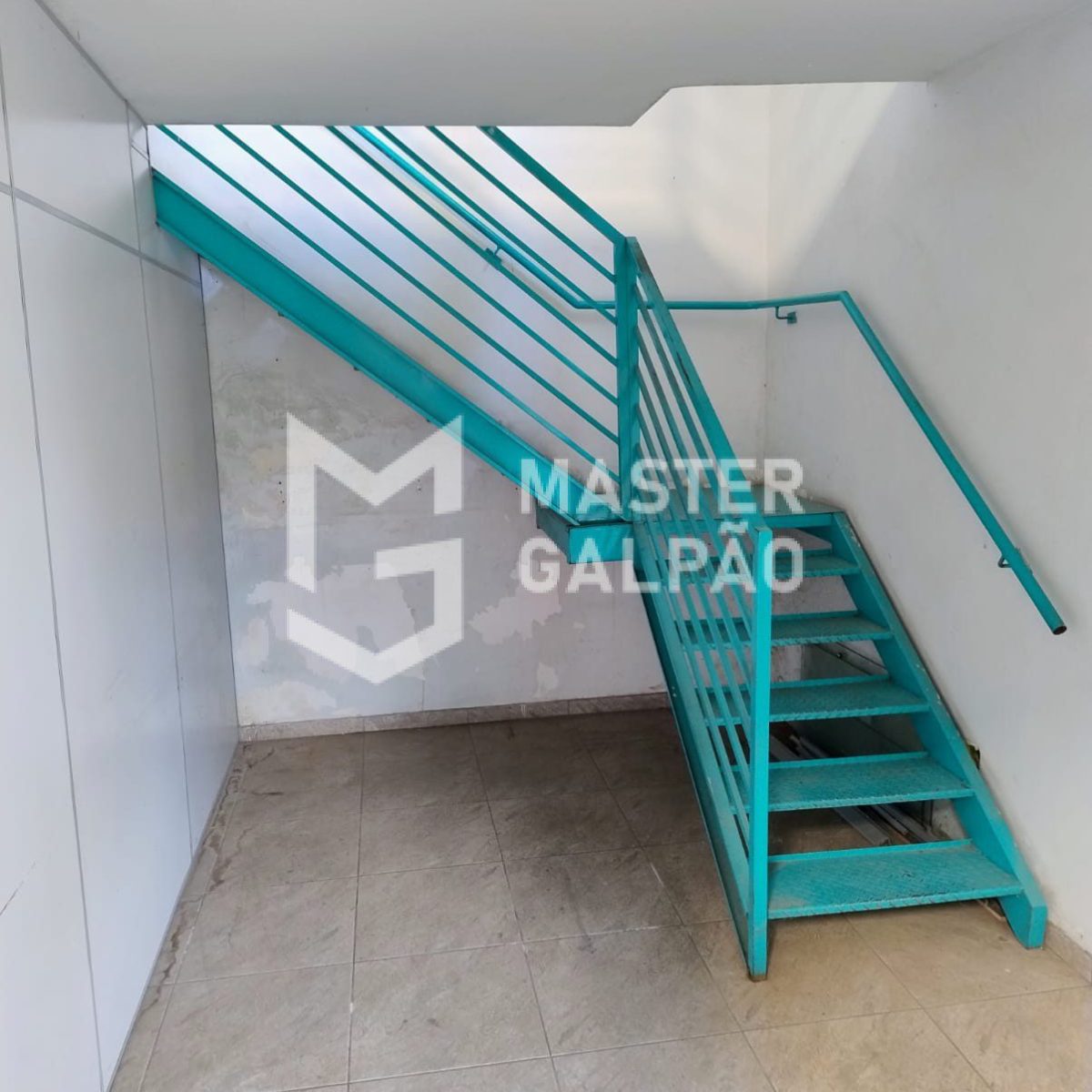 Galpão de 360m² | Jardim Industrial – Contagem/MG