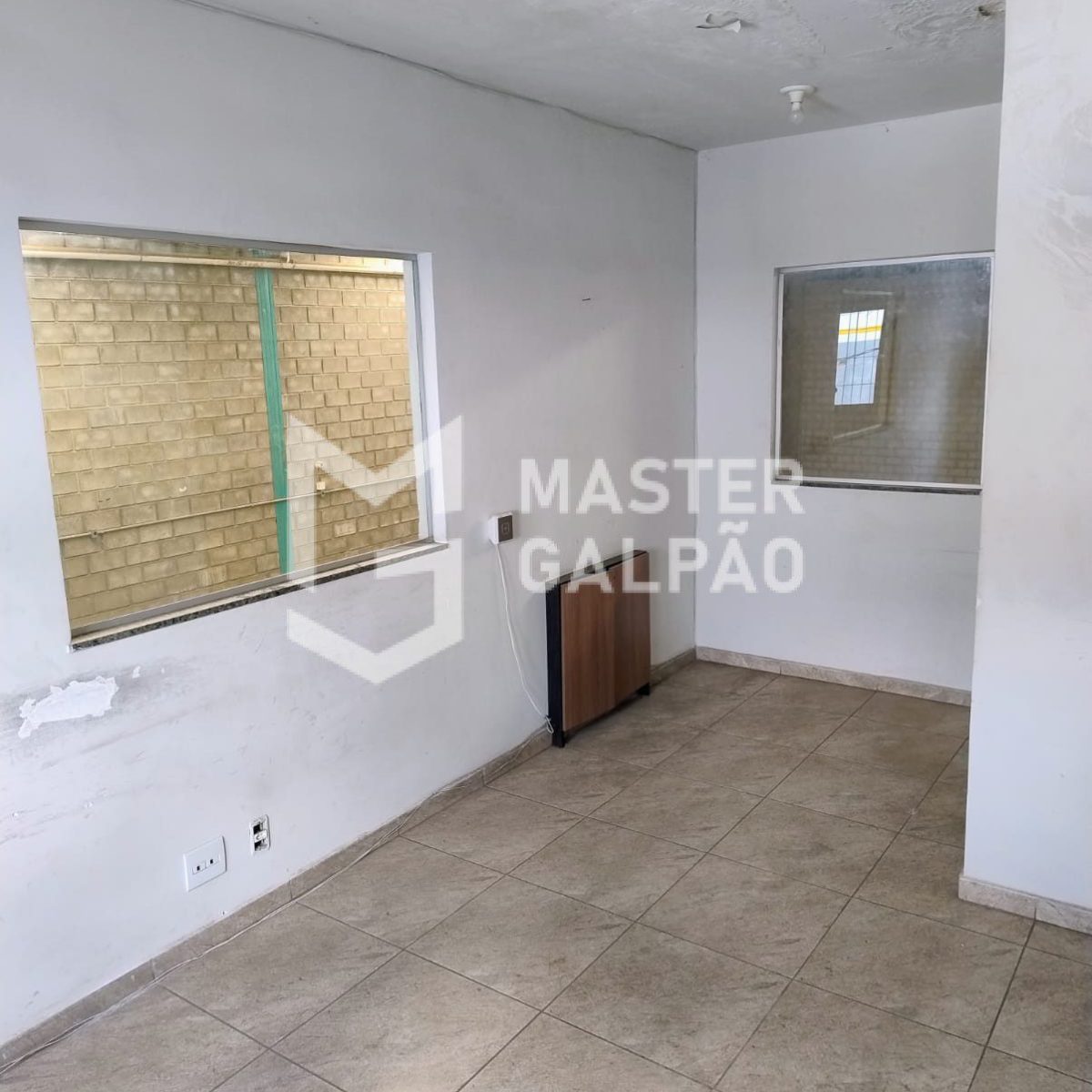Galpão de 360m² | Jardim Industrial – Contagem/MG