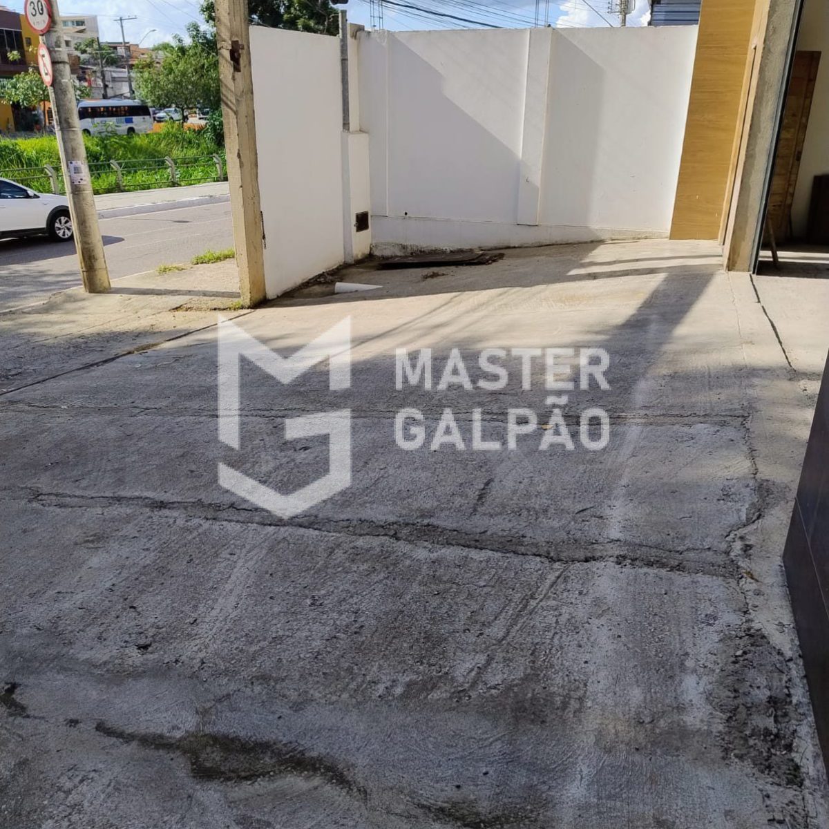 Galpão Comercial 400m² | Horto – Betim/MG