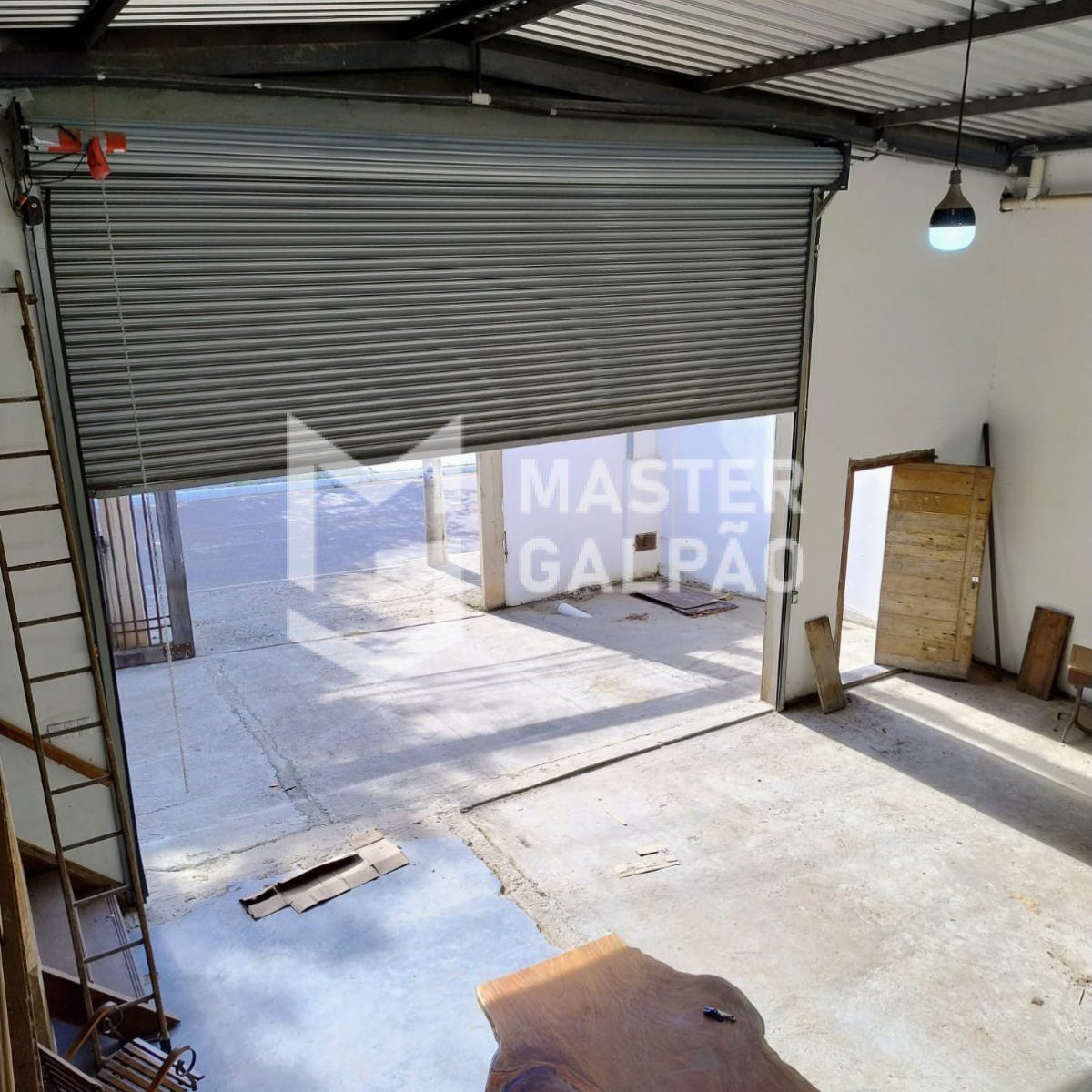 Galpão Comercial 400m² | Horto – Betim/MG