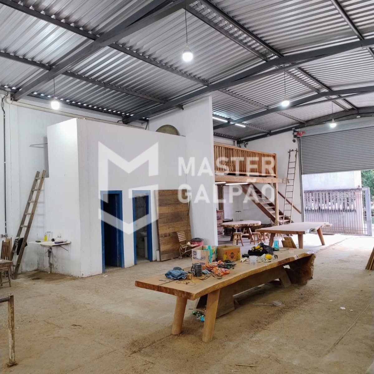 Galpão Comercial 400m² | Horto – Betim/MG