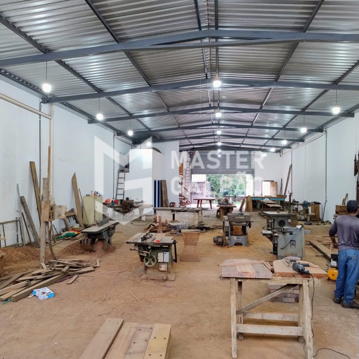 Galpão Comercial 400m² | Horto – Betim/MG