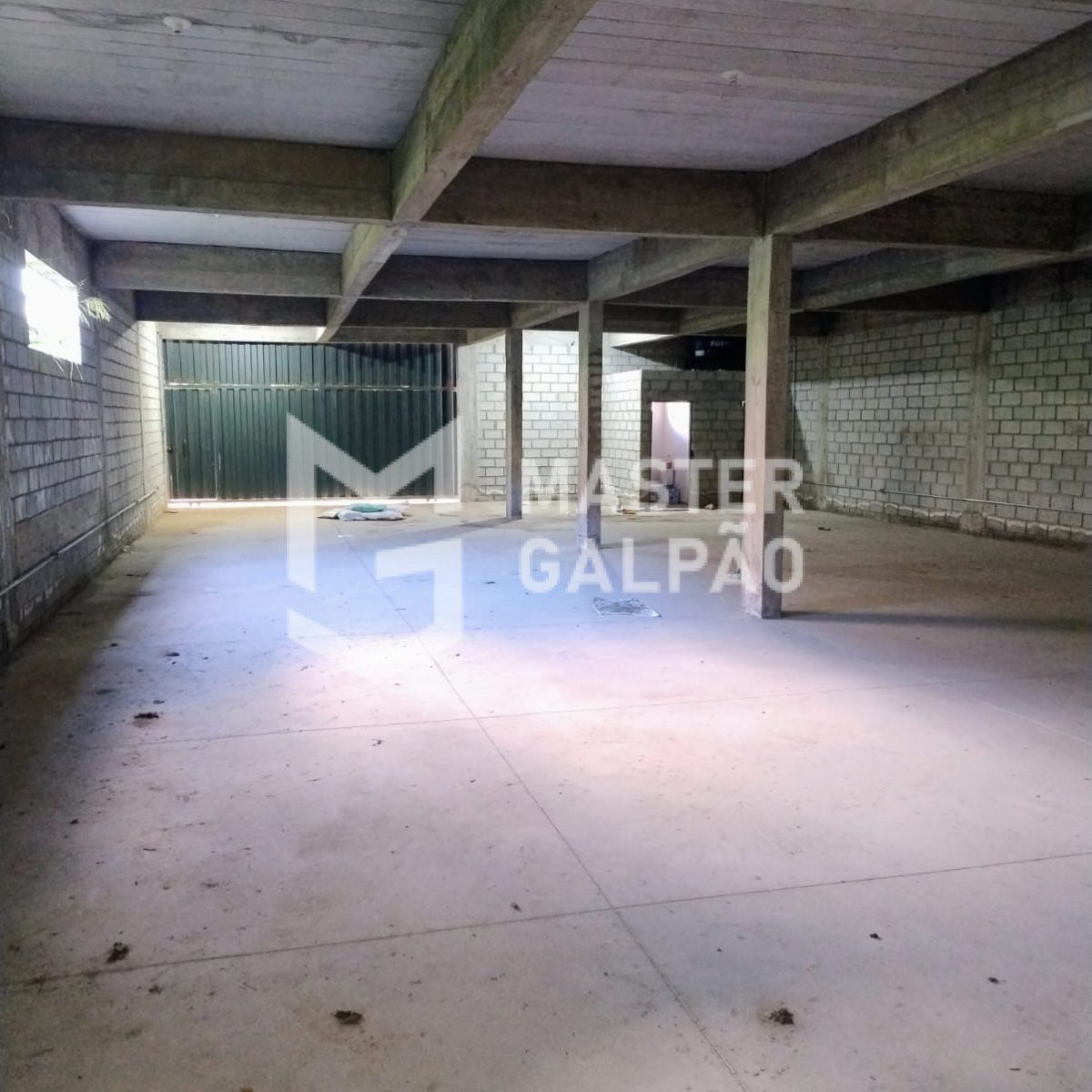 Galpão Comercial 890m² | Petrolândia – Contagem/MG
