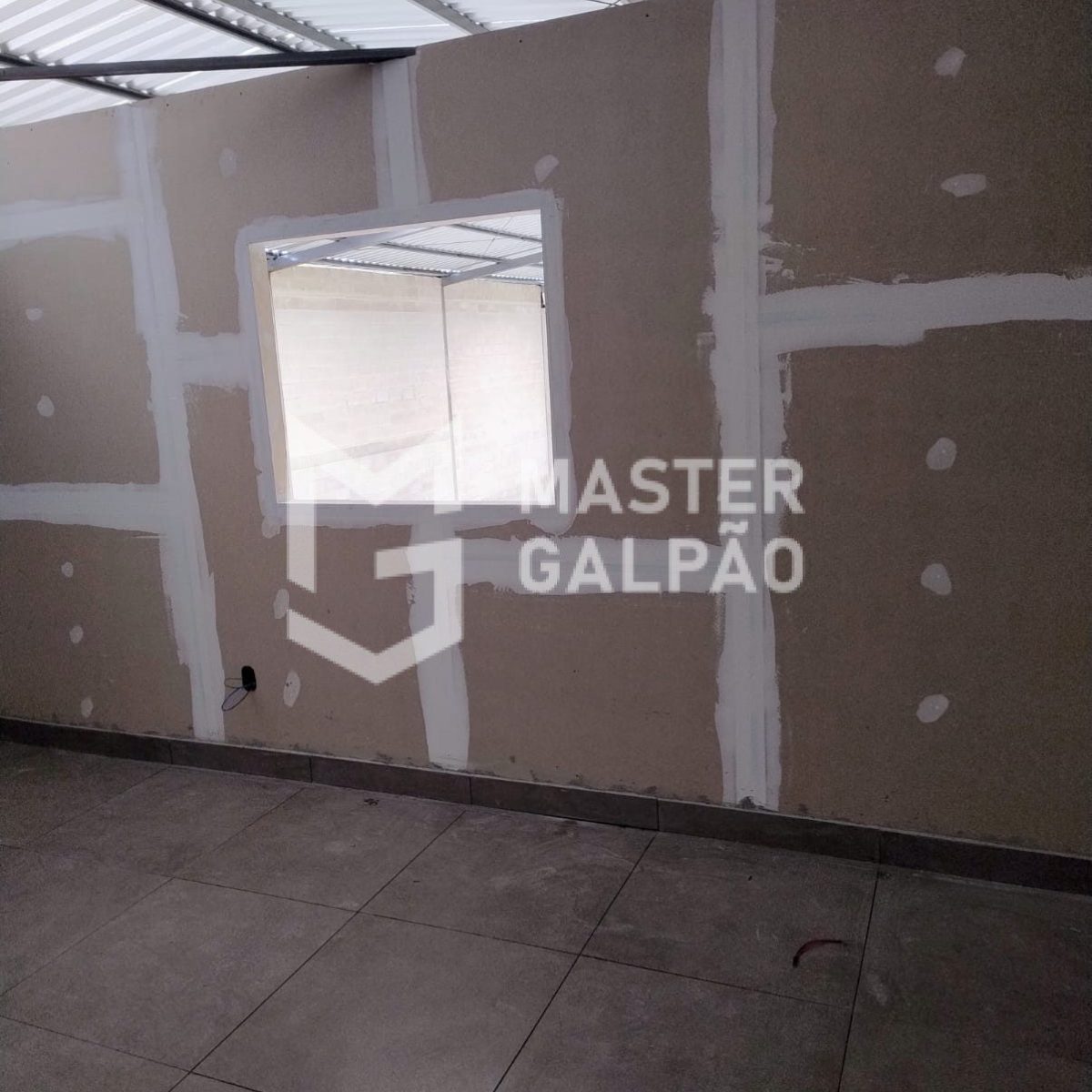 Galpão Comercial 250m² | San Marino – Ribeirão das Neves/MG