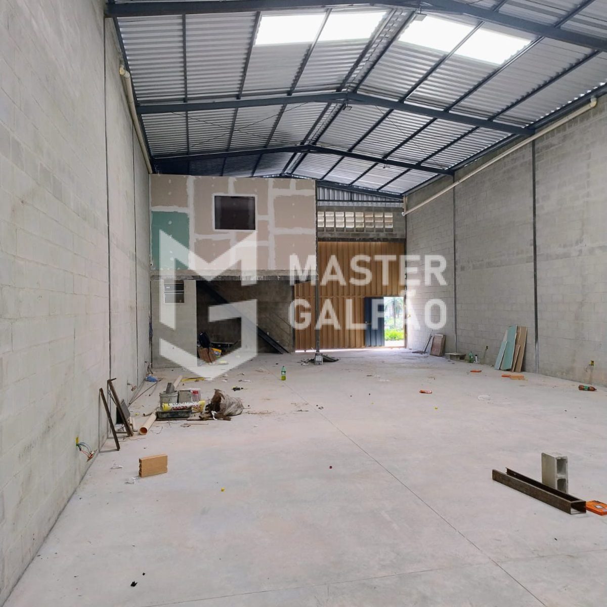 Galpão Comercial 250m² | San Marino – Ribeirão das Neves/MG