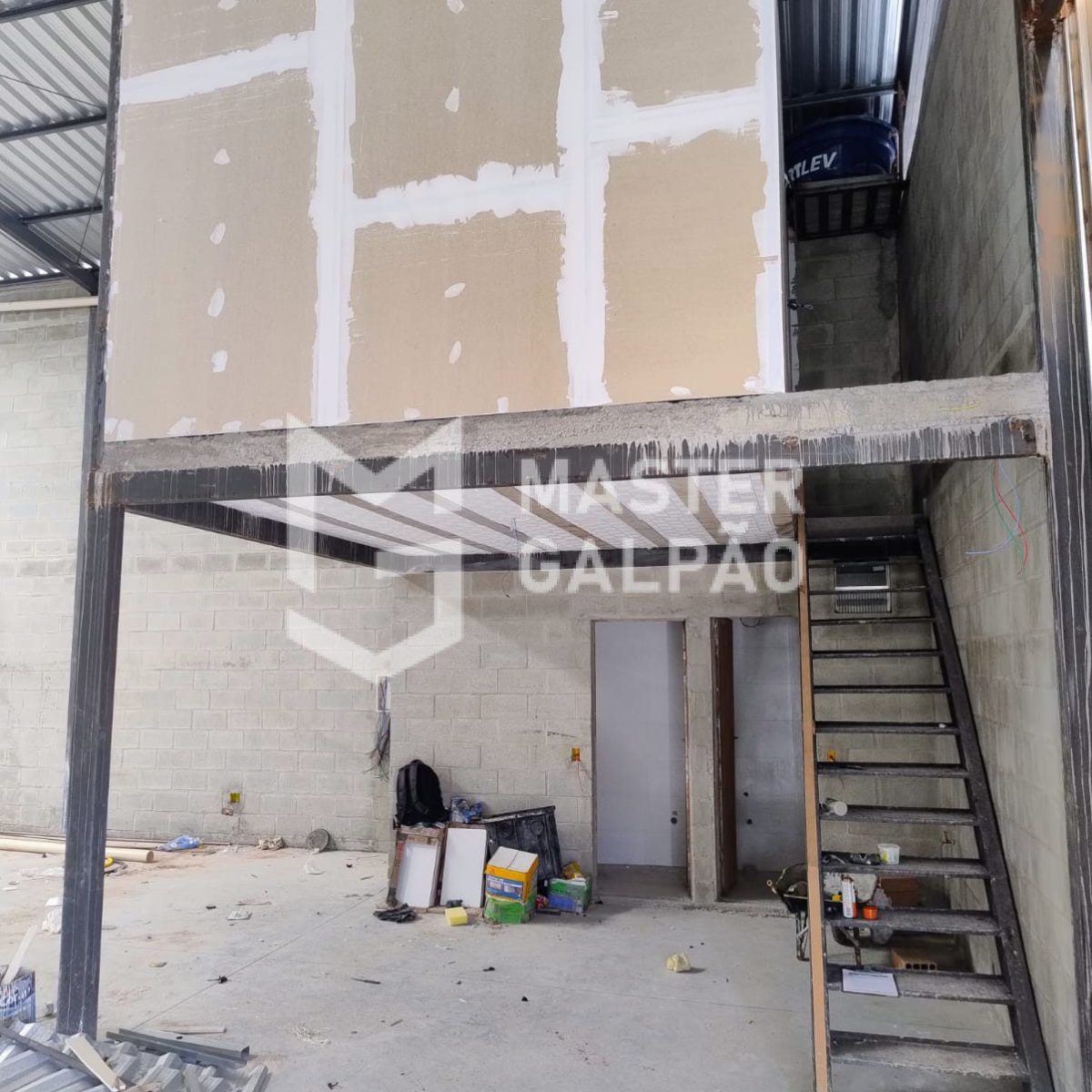 Galpão Comercial 250m² | San Marino – Ribeirão das Neves/MG