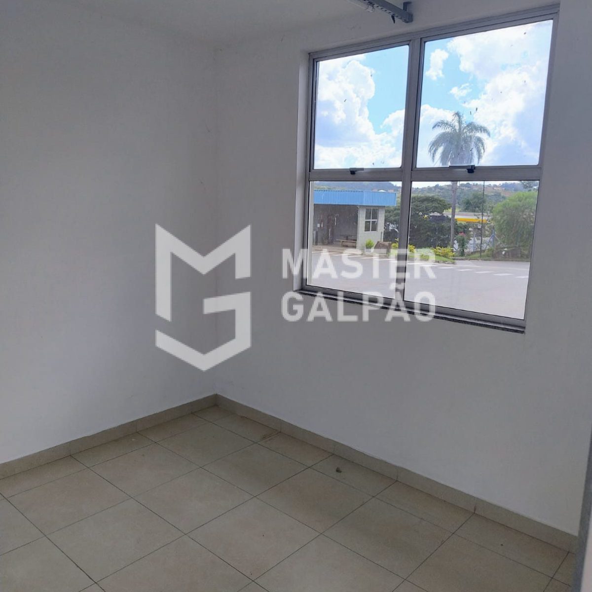 Módulos de 1.500m² com 4 docas | Ribeirão das Neves