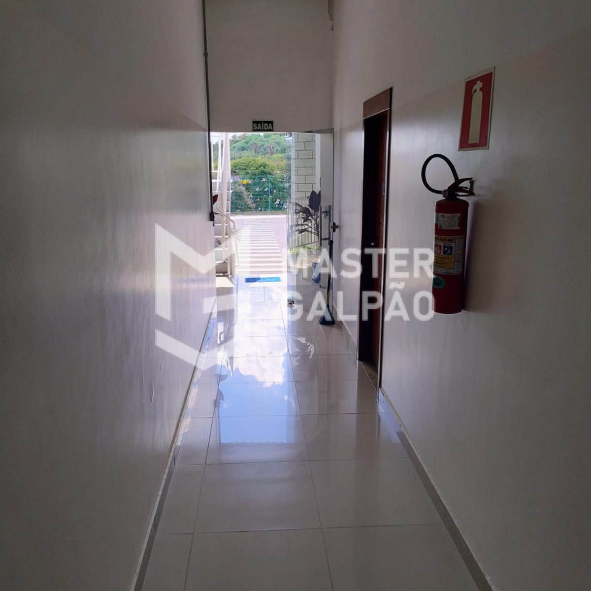 Módulos de 1.500m² com 4 docas | Ribeirão das Neves
