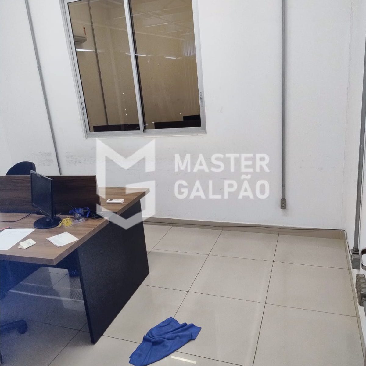 Módulos de 1.500m² com 4 docas | Ribeirão das Neves
