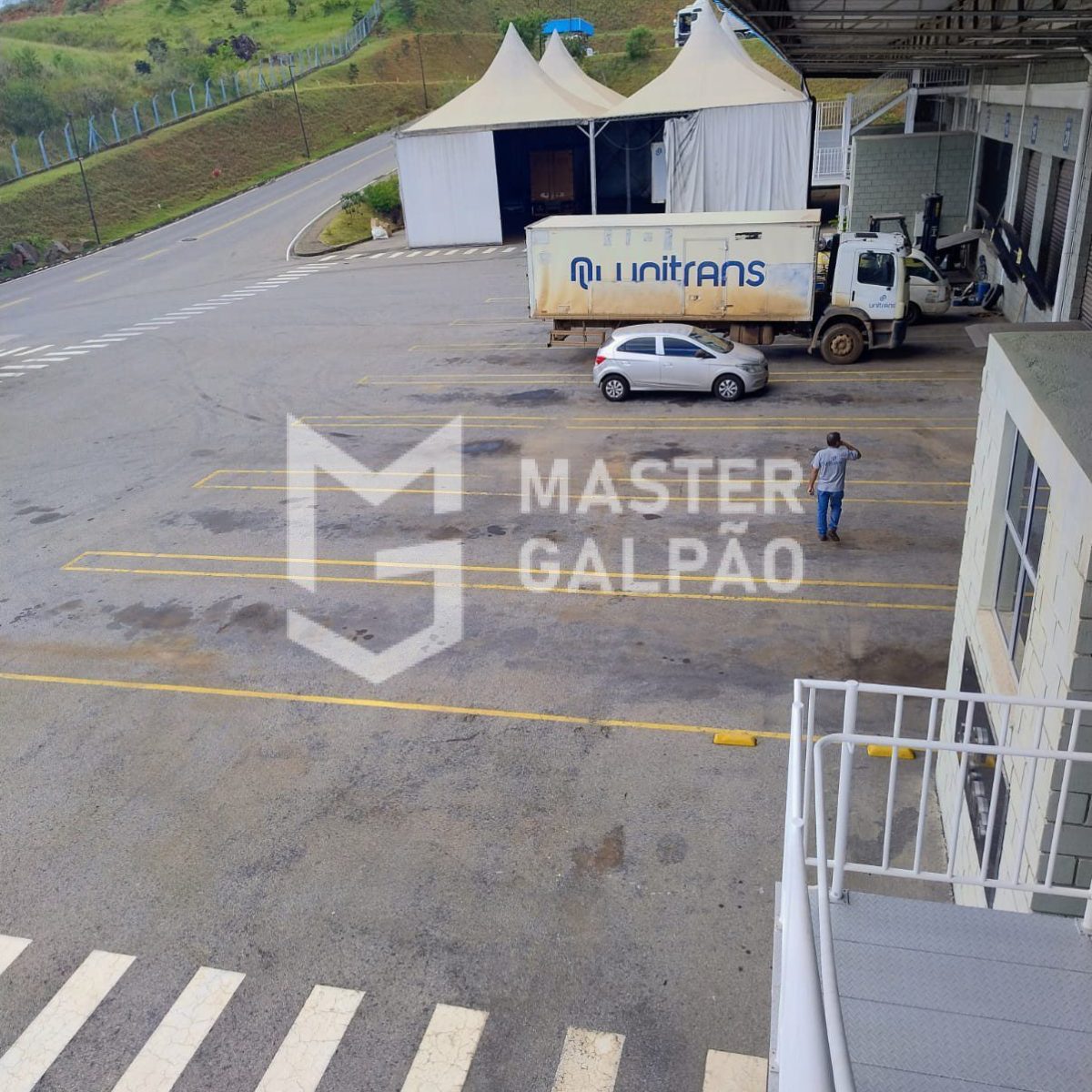 Módulos de 1.500m² com 4 docas | Ribeirão das Neves