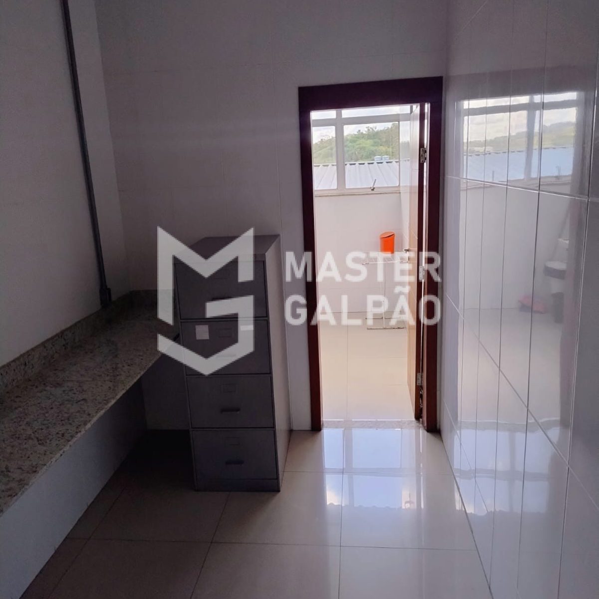 Módulos de 1.500m² com 4 docas | Ribeirão das Neves
