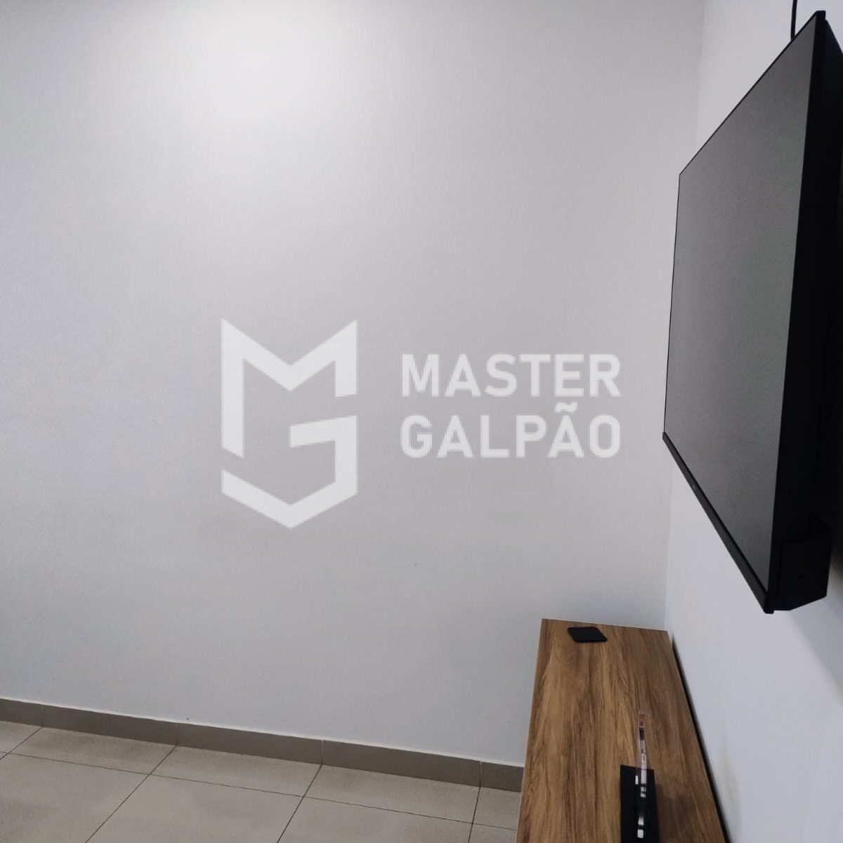 Módulos de 1.500m² com 4 docas | Ribeirão das Neves