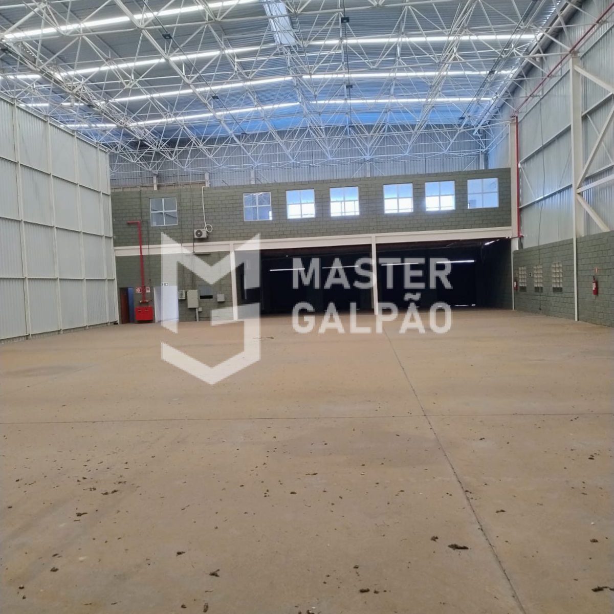 Módulos de 1.500m² com 4 docas | Ribeirão das Neves