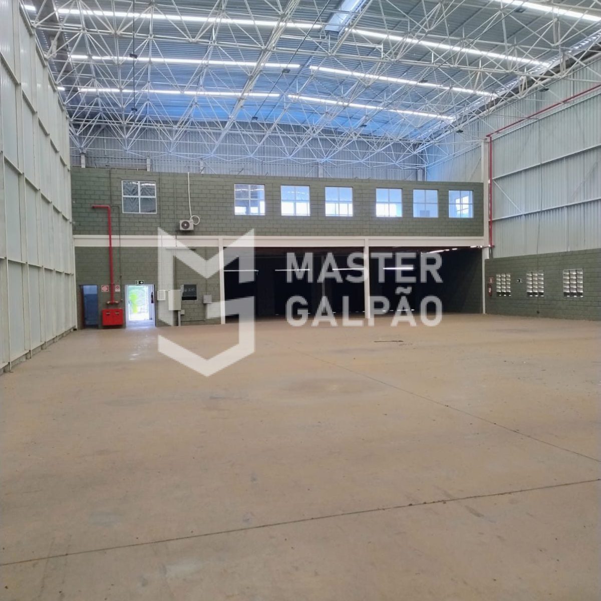 Módulos de 1.500m² com 4 docas | Ribeirão das Neves