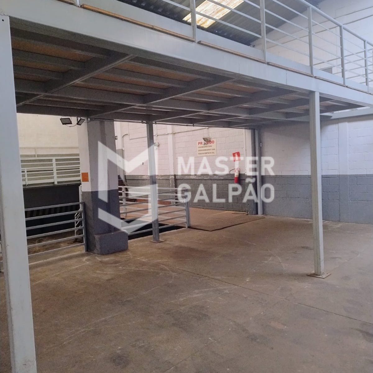 Conjunto de Galpões 720m² | Jardim Vera Cruz – Contagem/MG