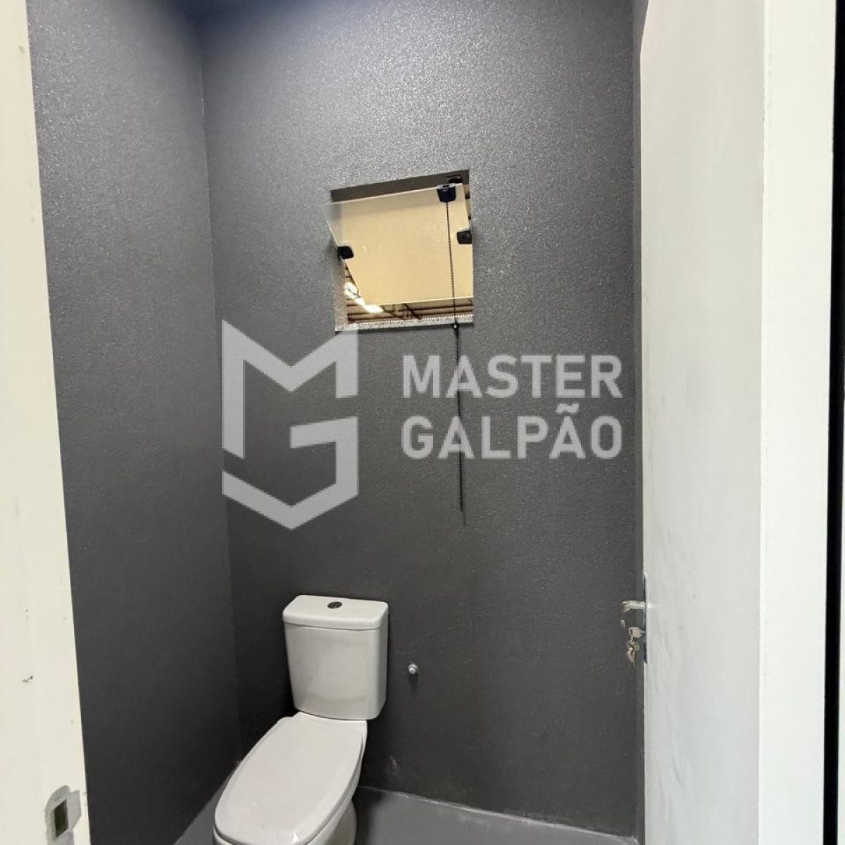 Galpão 3.040m² | Distrito Industrial de Sarzedo-MG