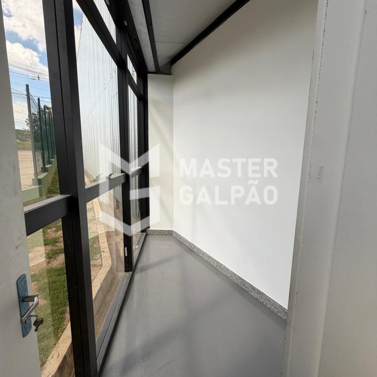 Galpão 3.040m² | Distrito Industrial de Sarzedo-MG