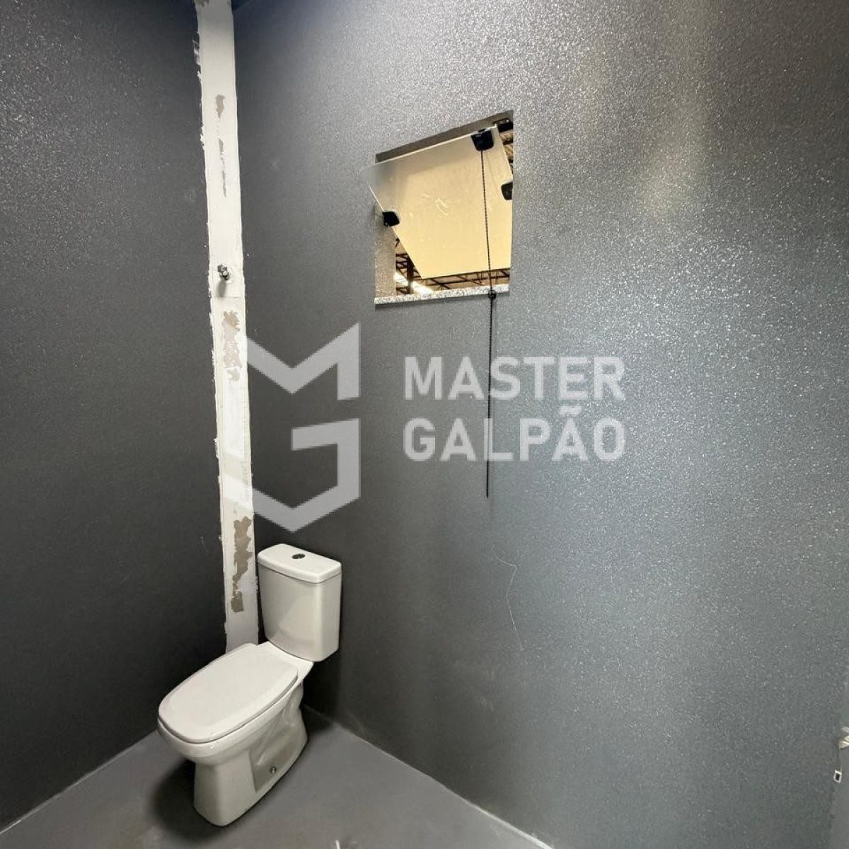 Galpão 3.040m² | Distrito Industrial de Sarzedo-MG