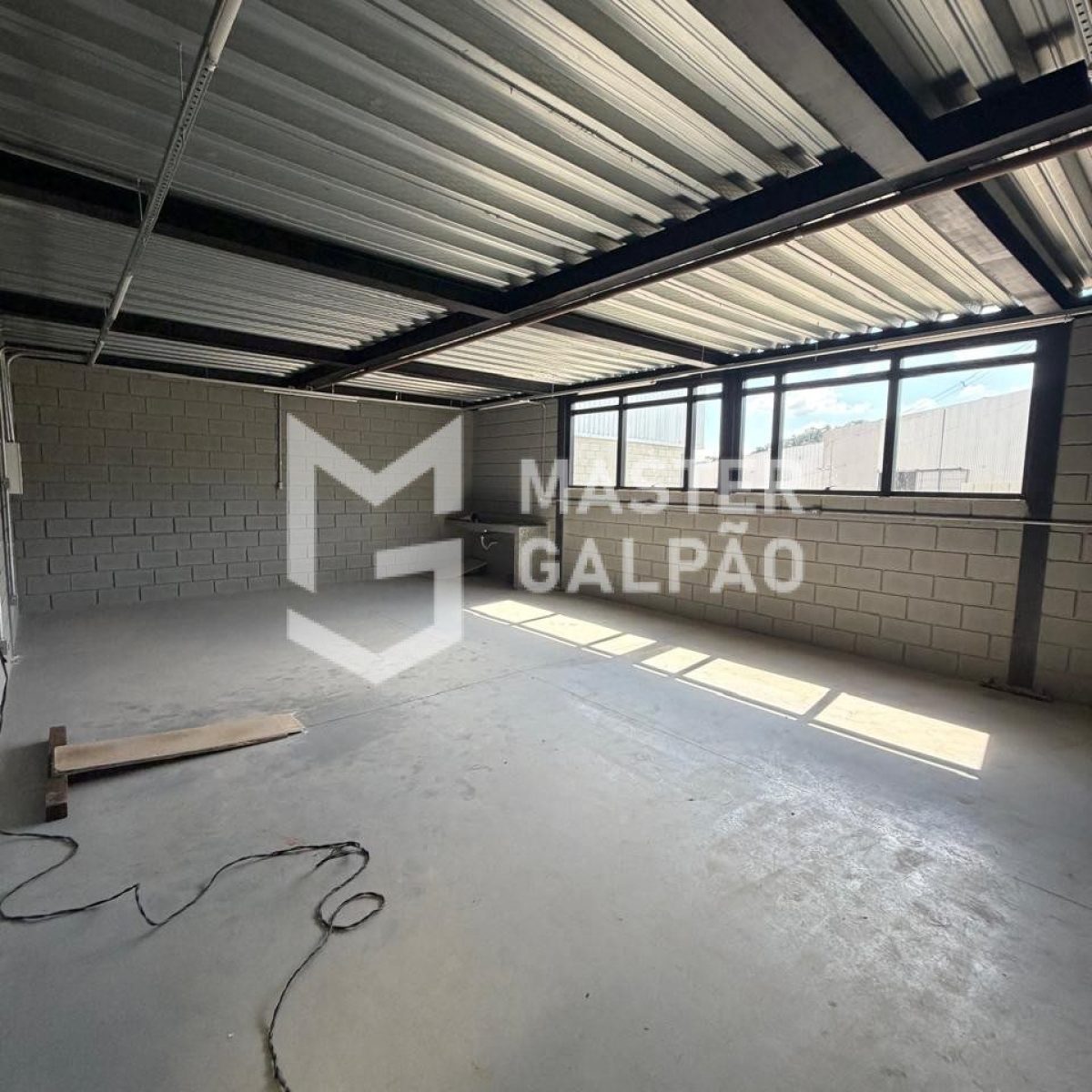 Galpão 3.040m² | Distrito Industrial de Sarzedo-MG