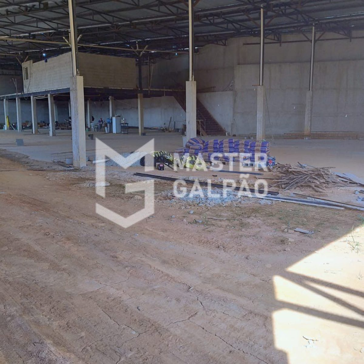 Galpão de 4.000m² | Chácaras Cotia – Contagem/MG