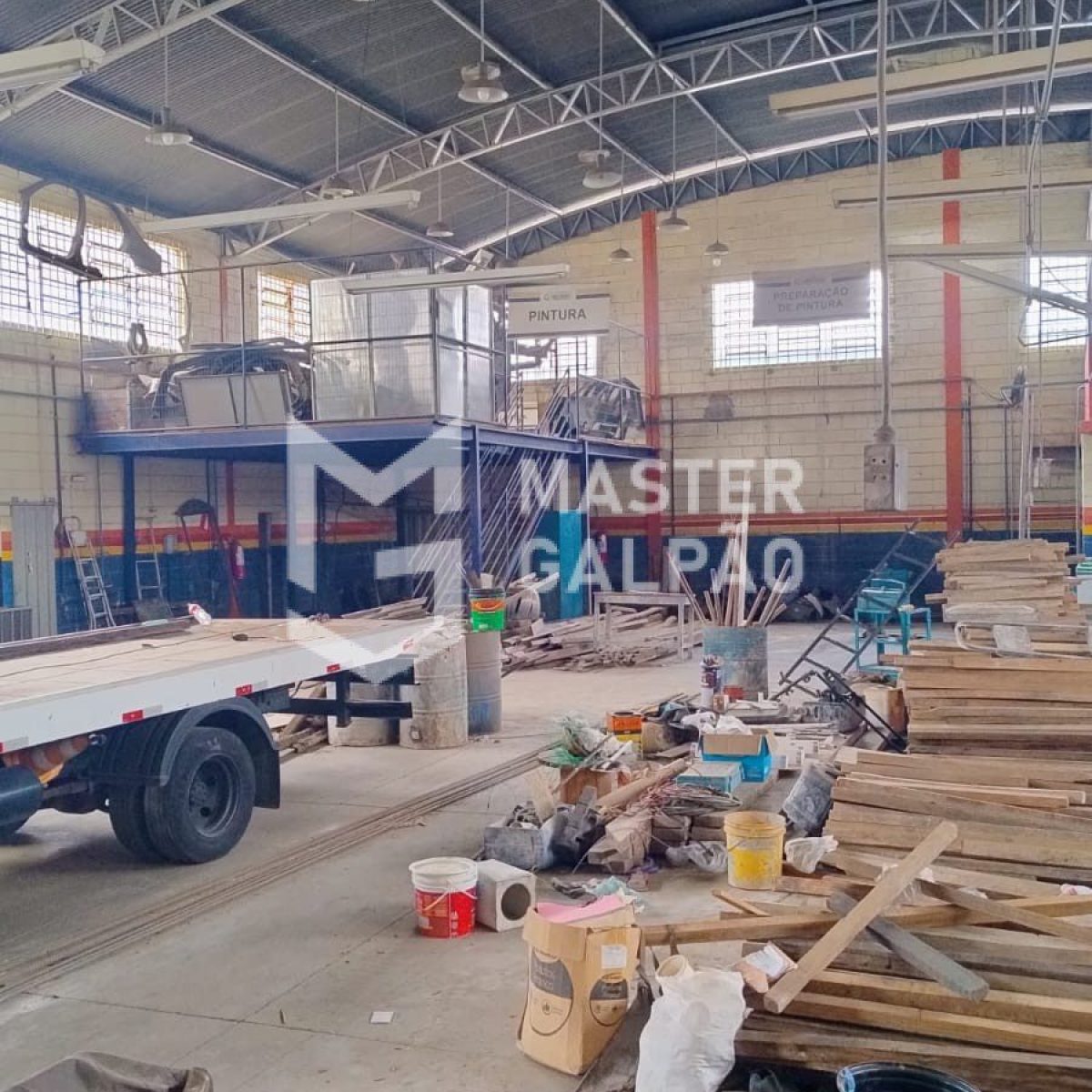 Galpão de 850m² | Jardim Industrial – Contagem/MG