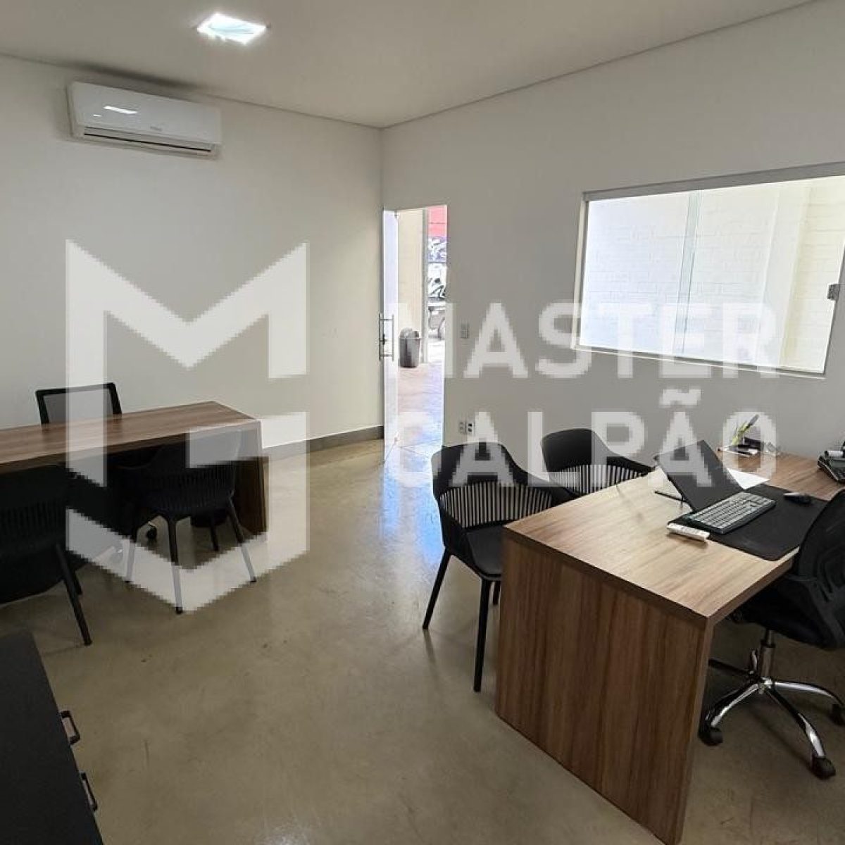 Galpão Comercial de 324m² | Cabral – Contagem/MG